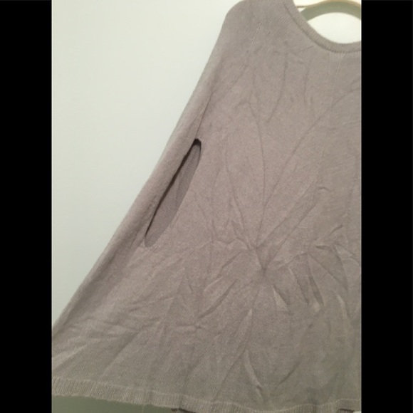 Cobblestone Viscose Poncho Cape - Picture 8 of 16